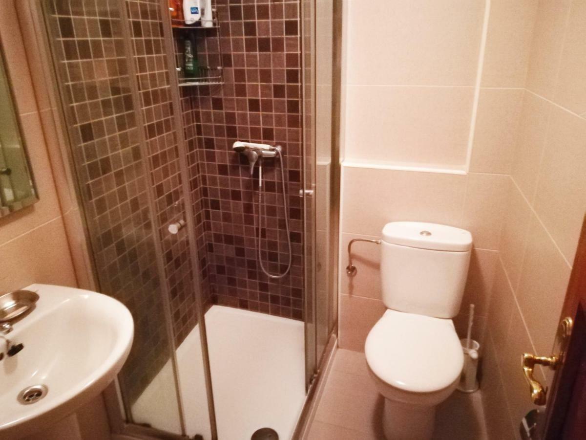 Pension Residencia Universitaria Rey Apartment Santiago de Compostela Luaran gambar