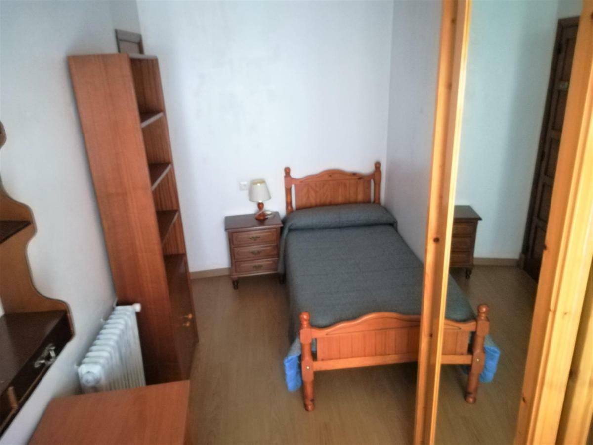 Pension Residencia Universitaria Rey Apartment Santiago de Compostela Luaran gambar